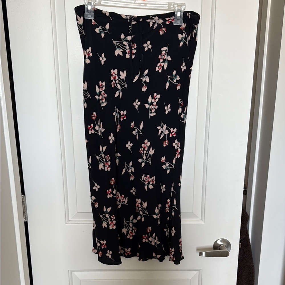 Madewell Black Floral Pencil Skirt